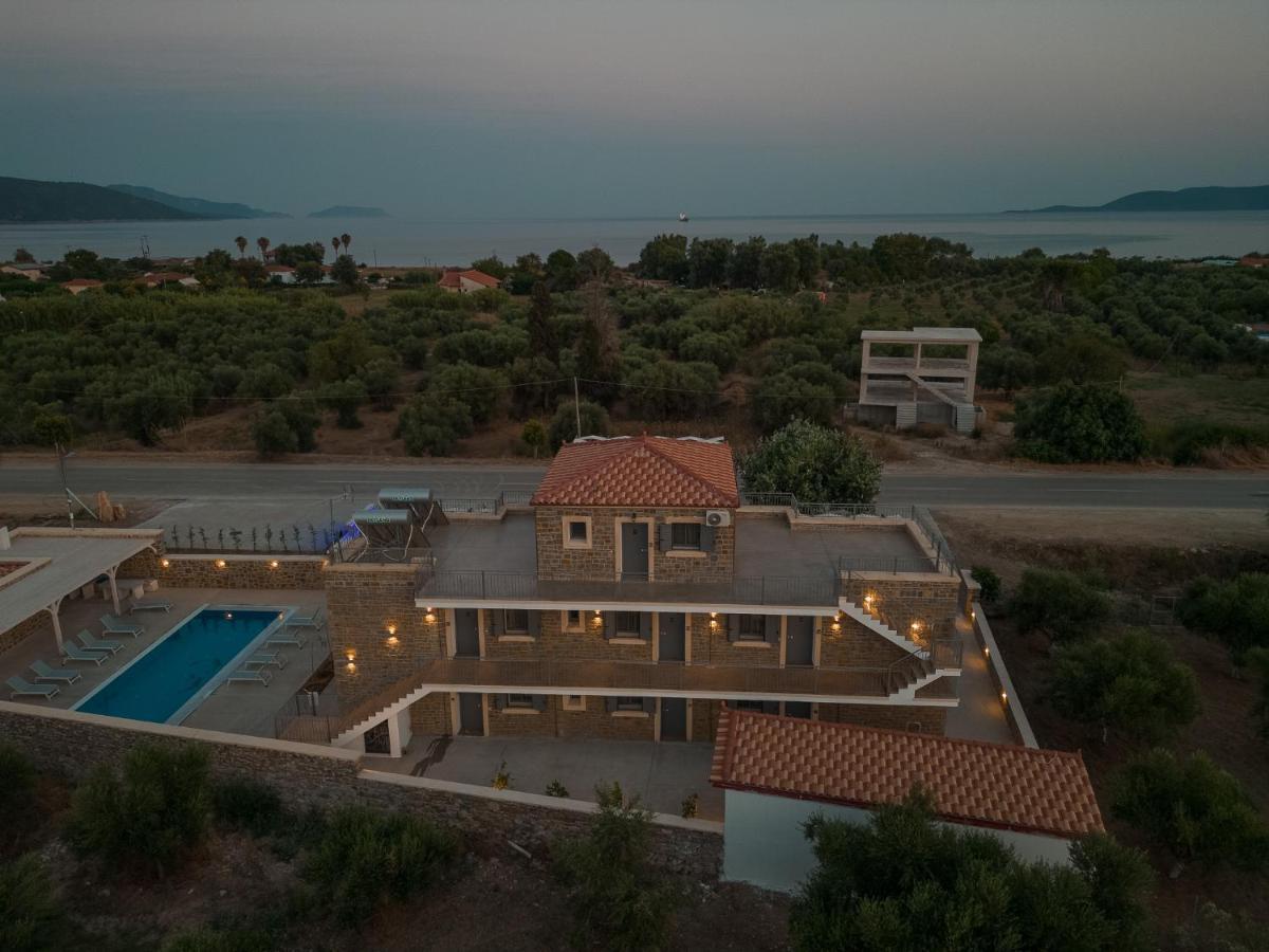 Lithos Suites Finikounta Buitenkant foto