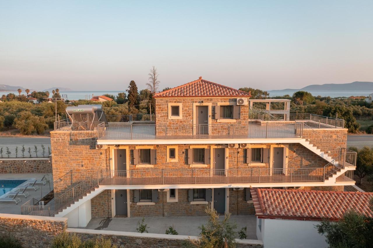 Lithos Suites Finikounta Buitenkant foto