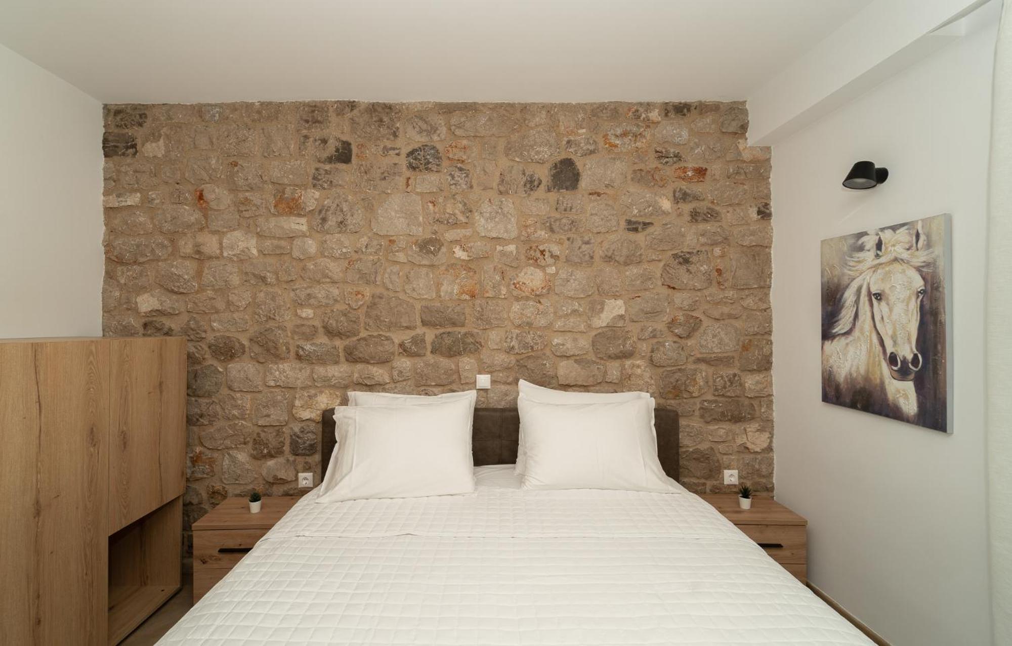 Lithos Suites Finikounta Buitenkant foto