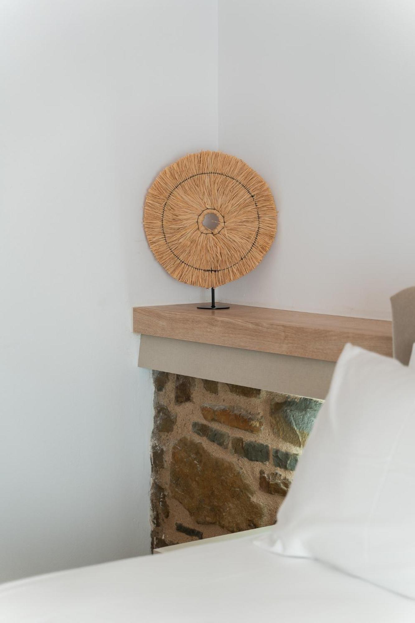 Lithos Suites Finikounta Buitenkant foto